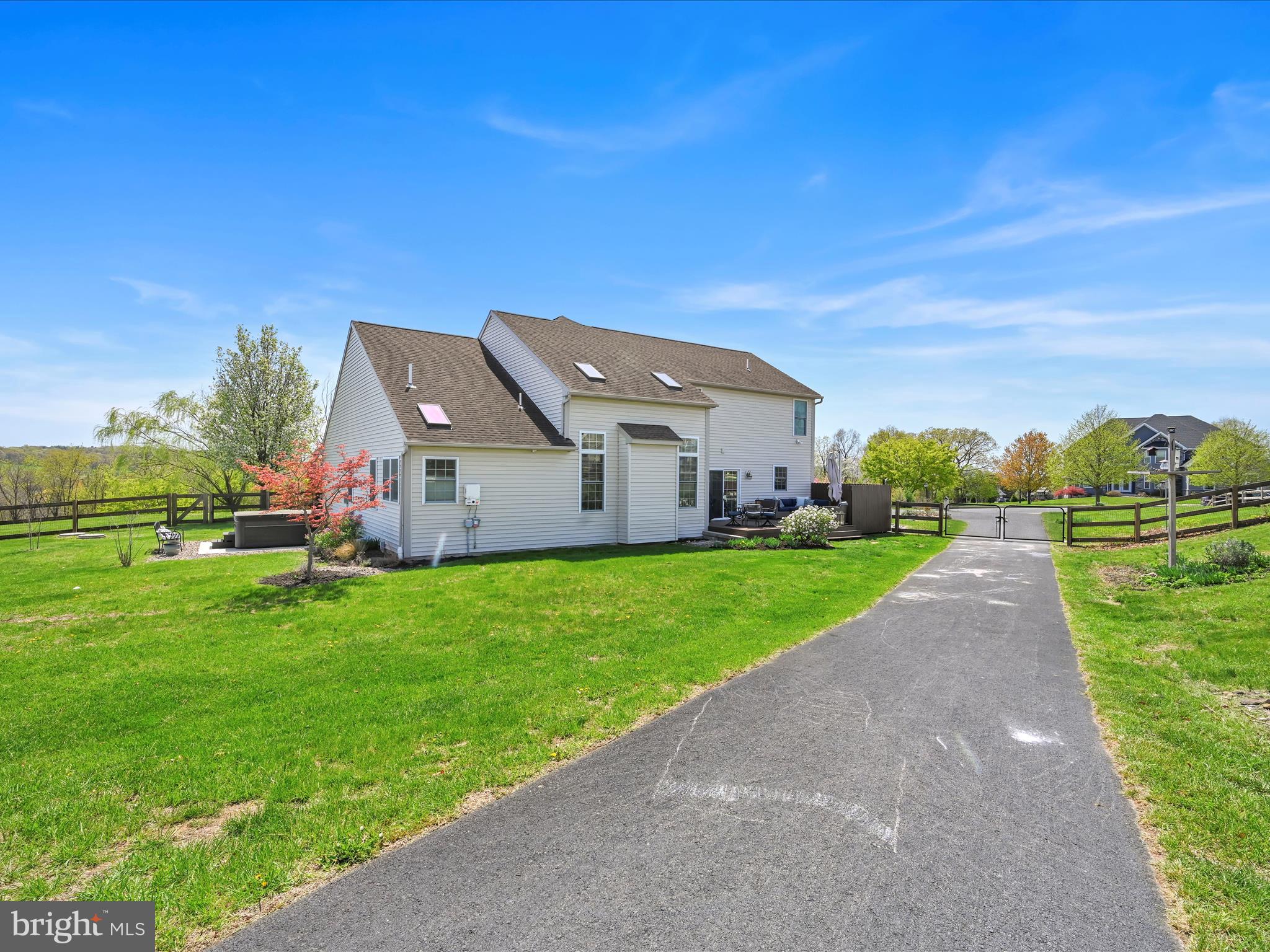 129 Robby Drive Leesport, PA 19533 - Photo 40 of 54 Driveway