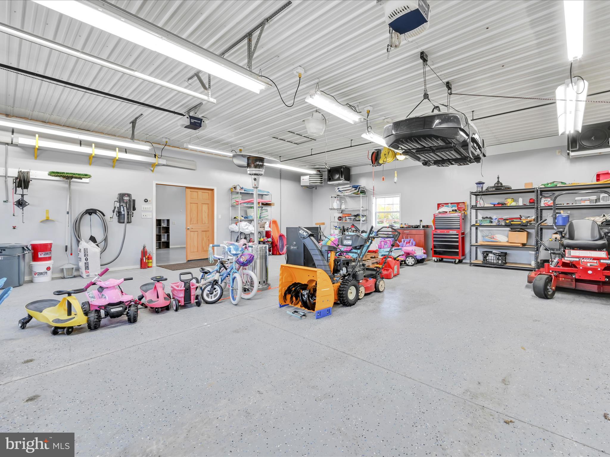 129 Robby Drive Leesport, PA 19533 - Photo 44 of 54 Garage Interior