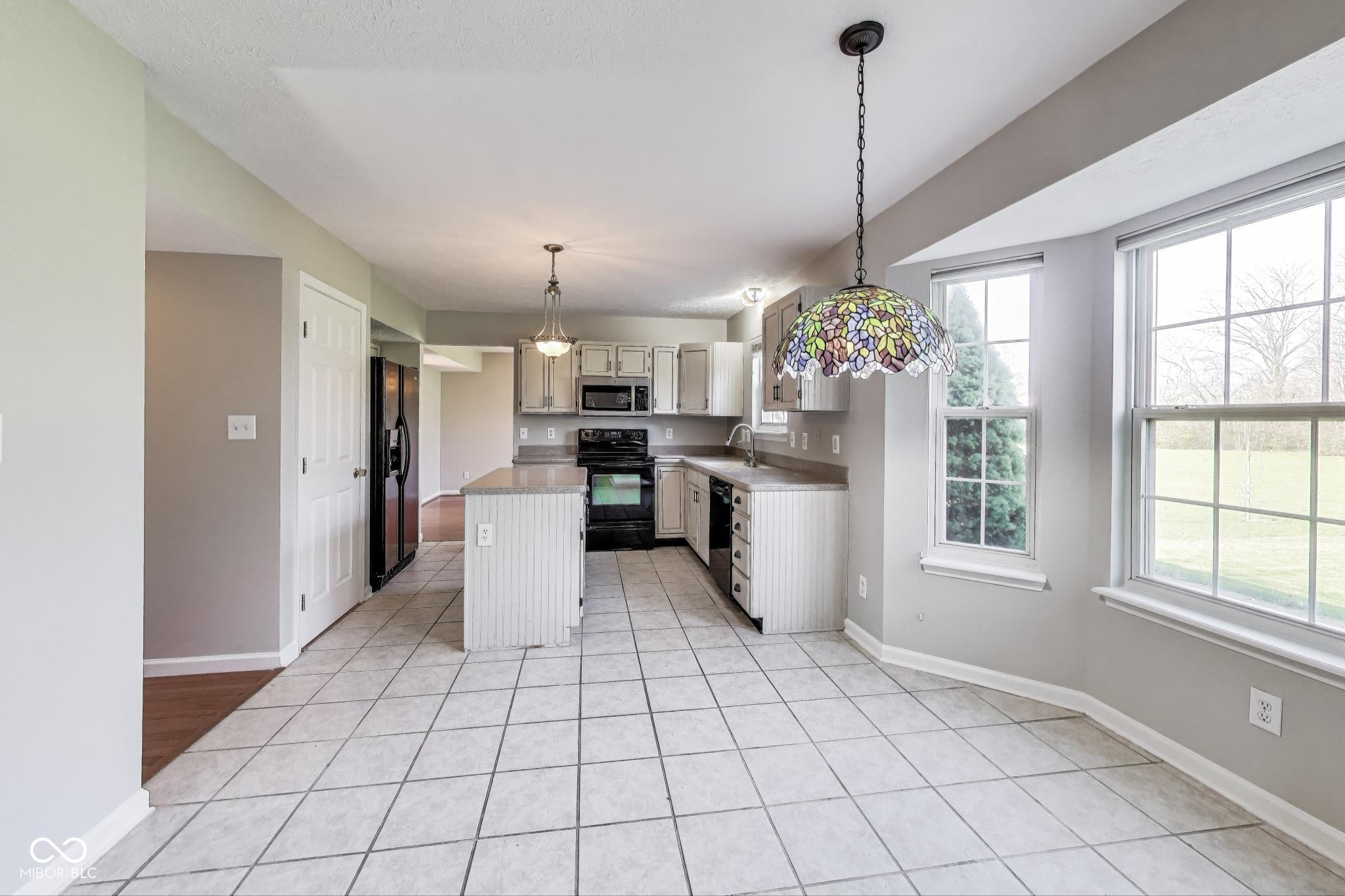 5397 Rippling Brook Way Carmel, IN 46033 - Photo 12 of 40 Gallery Image 12