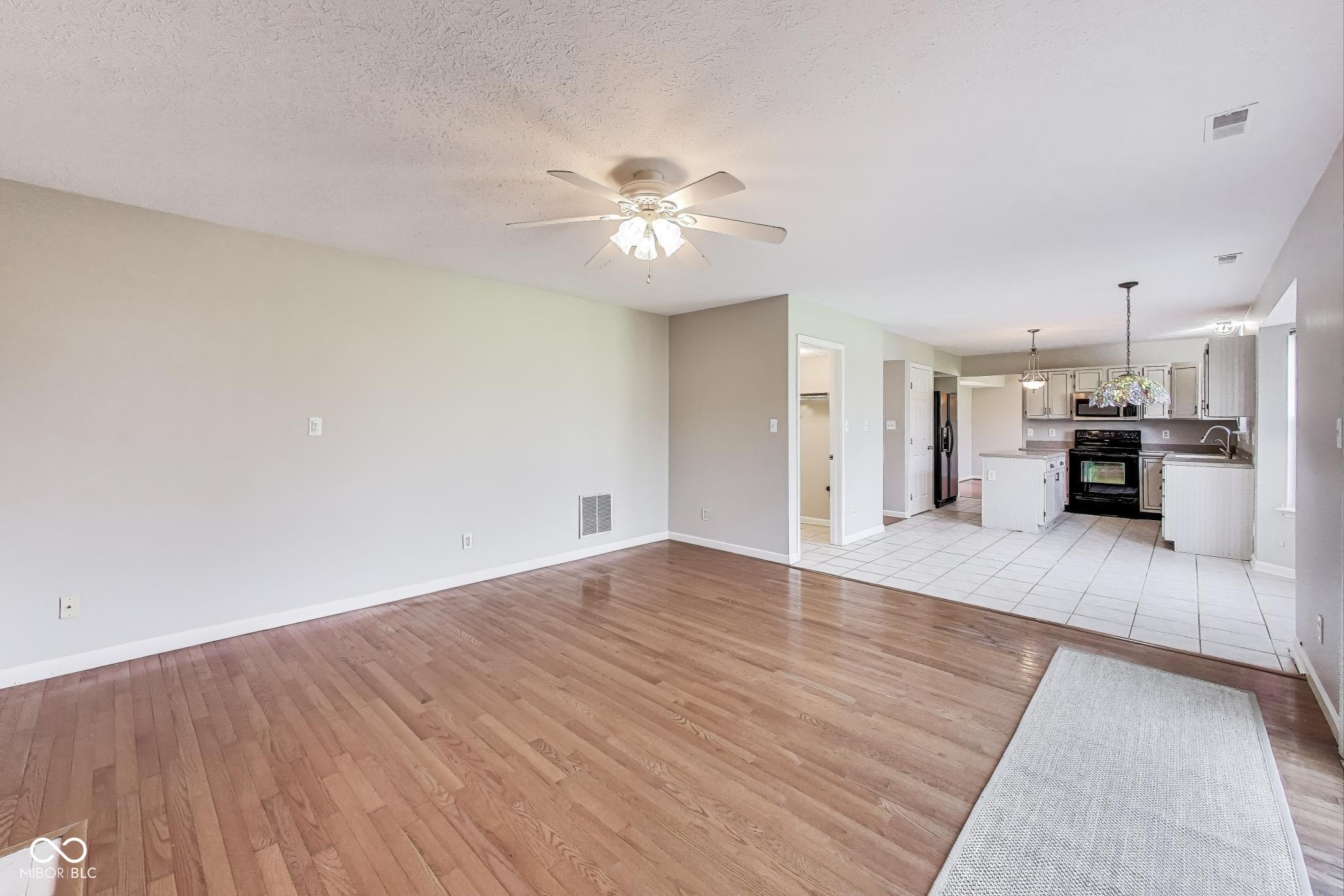 5397 Rippling Brook Way Carmel, IN 46033 - Photo 15 of 40 Gallery Image 15