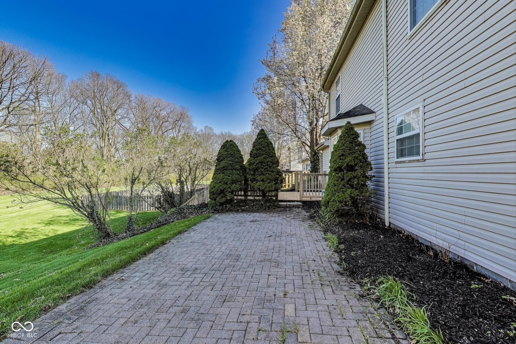 5397 Rippling Brook Way Carmel, IN 46033 - Photo 34 of 40 Gallery Image 34