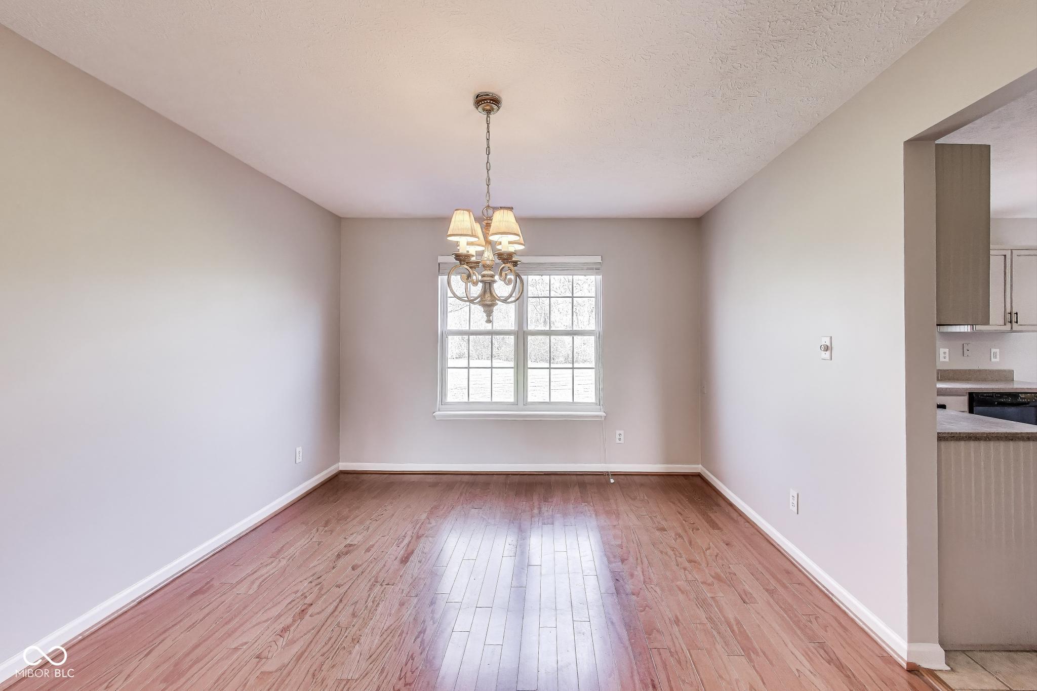 5397 Rippling Brook Way Carmel, IN 46033 - Photo 7 of 40 Gallery Image 7