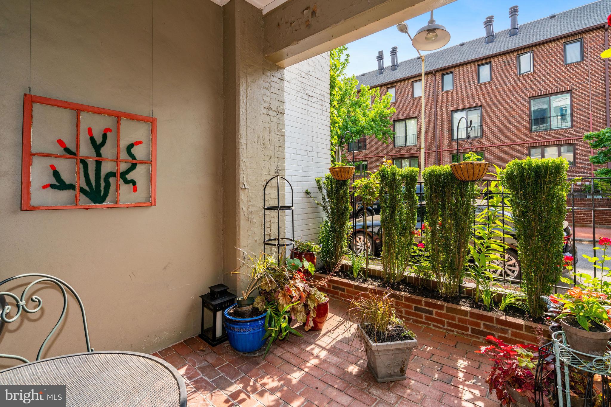 1741 Johnson Avenue Northwest, Unit 102 Washington, DC 20009 - Photo 8 of 43