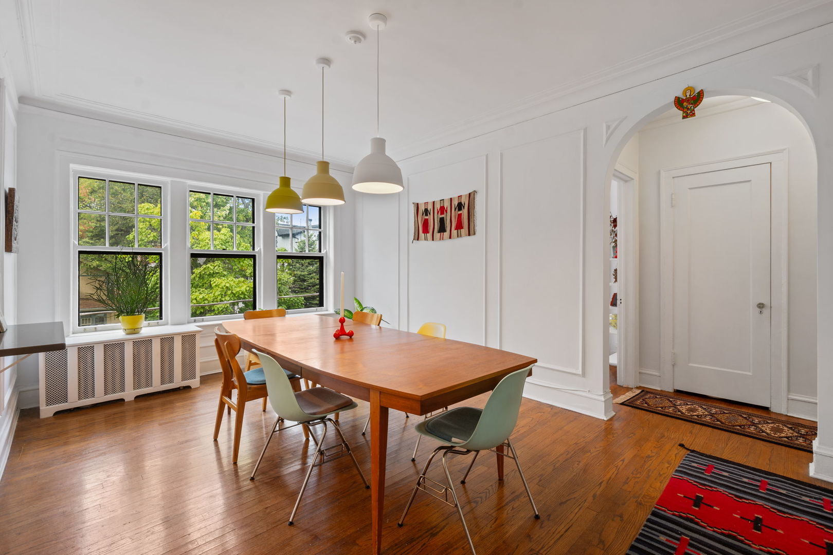 548 Sheridan Road, Unit 2N Evanston, IL 60202 - Photo 6 of 18 a view of a dining room with furniture window and wooden floor