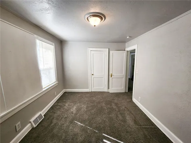 $250,000 | 5341 The Paseo, Kansas City, MO 64110