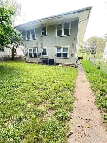 $250,000 | 5341 The Paseo, Kansas City, MO 64110