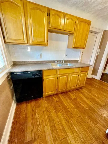 $250,000 | 5341 The Paseo, Kansas City, MO 64110