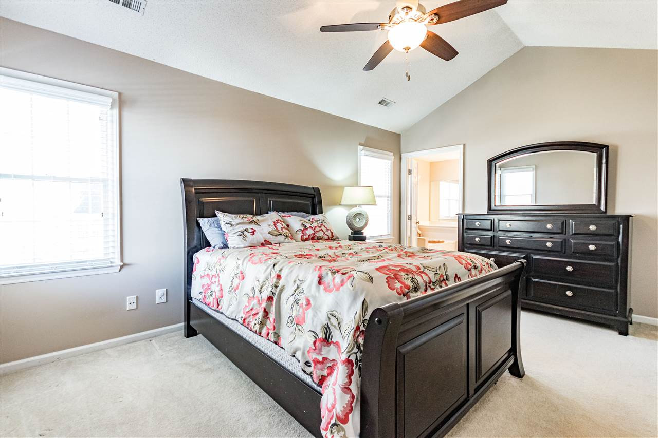 12008 North Exeter Way Raleigh, NC 27613 - Photo 17 of 25 Photo 17