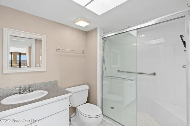 $350,000 | 877 N Highway, Unit 208, Indialantic, FL 32903