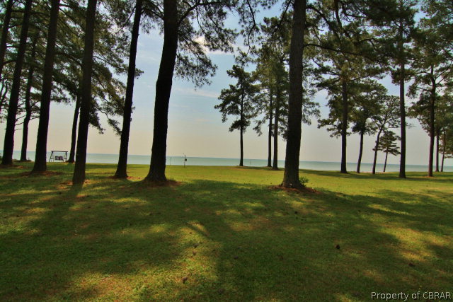 686 Tranquility Road Reedville, VA 22539 - Photo 6 of 21