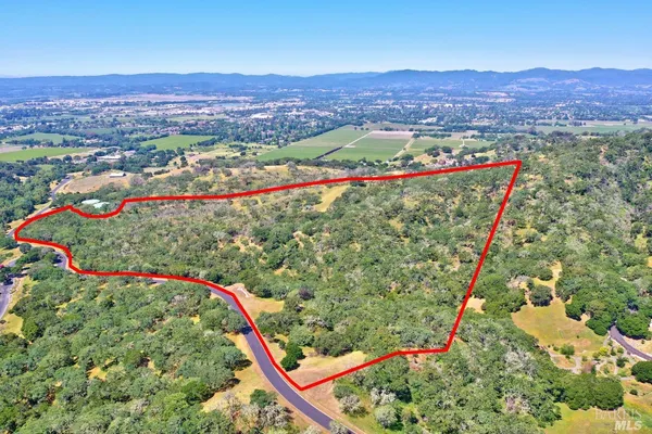 $1,000,000 | 4801 Shiloh Ridge, Santa Rosa, CA 95403