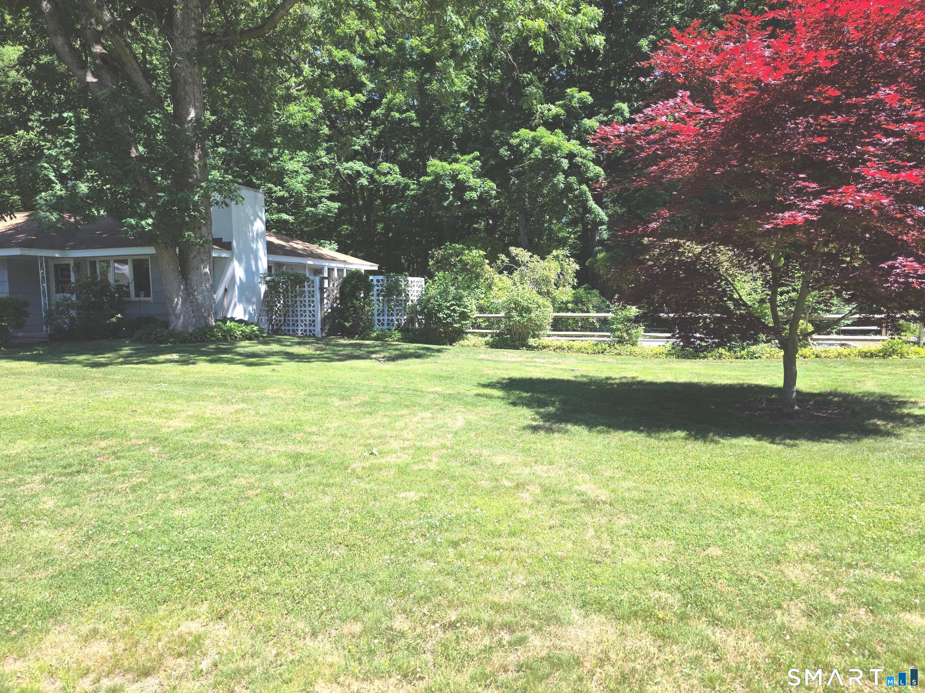 54 Hemlock Ridge Cheshire, CT 06410 - Photo 6 of 34