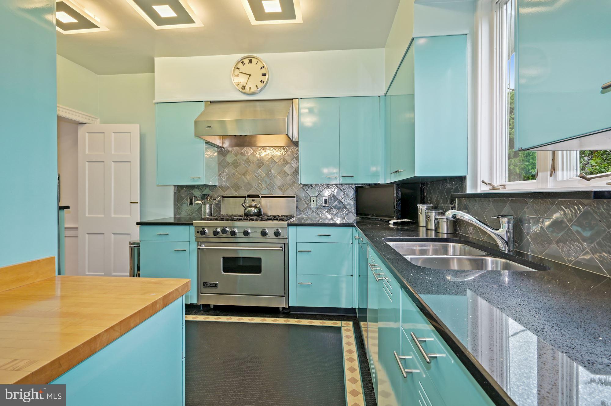 3215 Klingle Road Northwest Washington, DC 20008 - Photo 10 of 35 Ample Counterspace