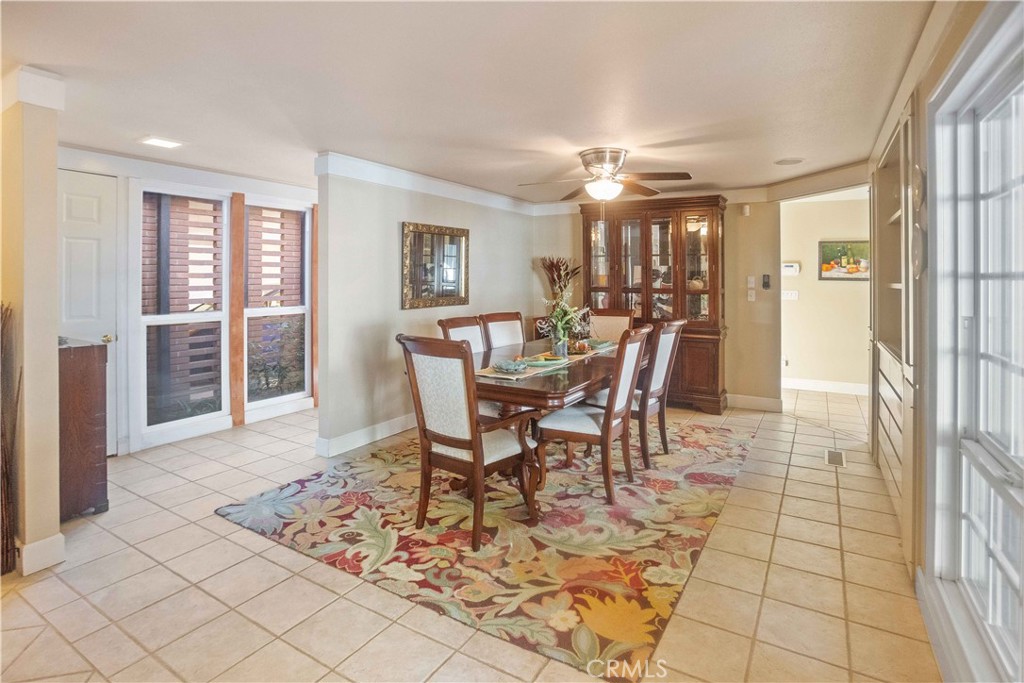 2858 Forist Lane Merced, CA 95340 - Photo 15 of 57 a view of a dining room with furniture