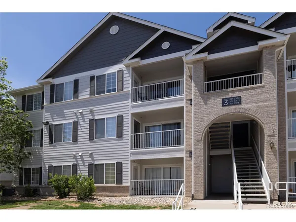 $300,000 | 15700 East Jamison Drive, Unit 201, Englewood, CO 80112