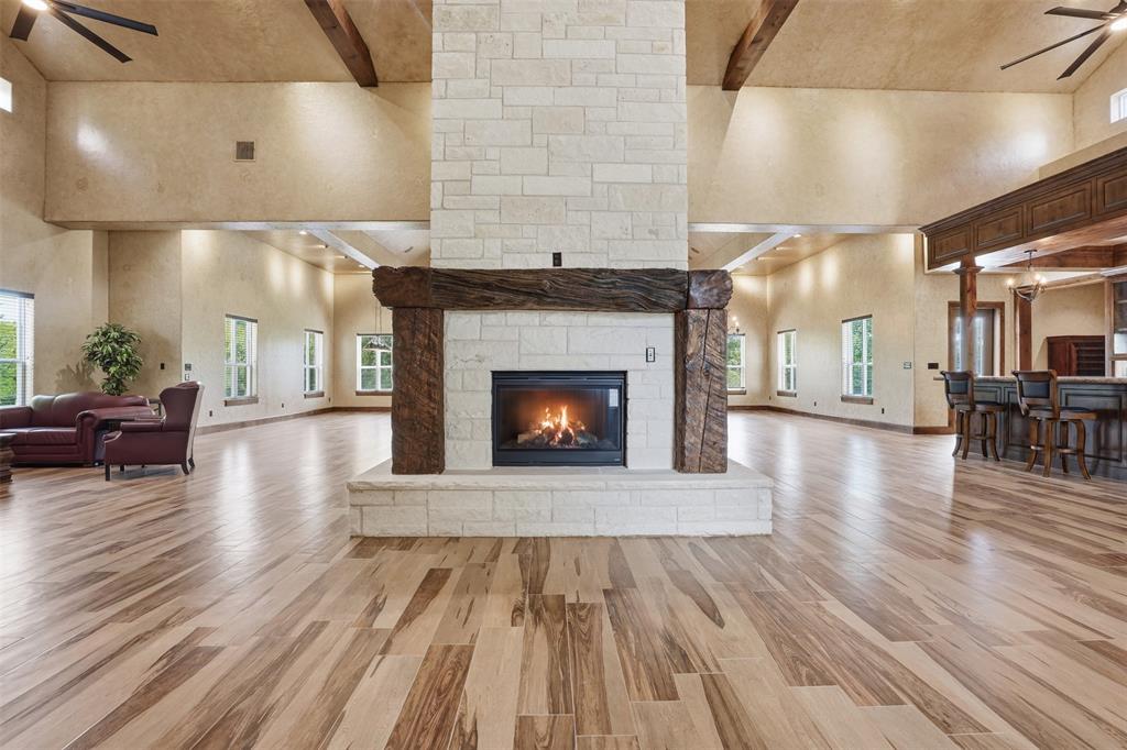 9310 Bellechase Road Granbury, TX 76049 - Photo 12 of 40