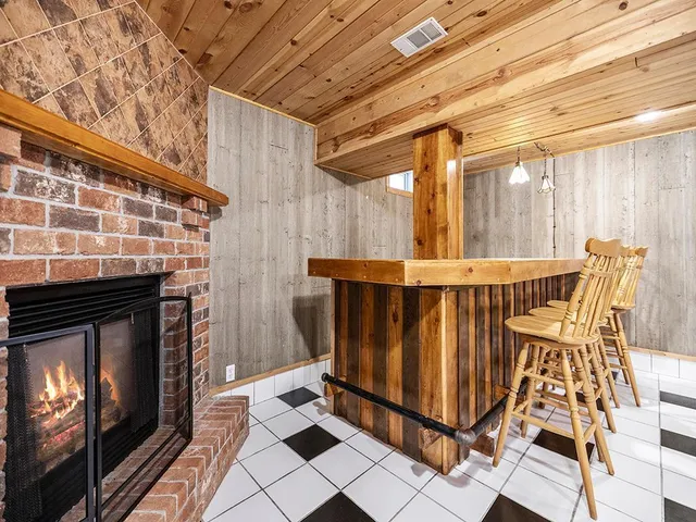 $775,000 | 20980 Parkfield Avenue, Jordan, MN 55352