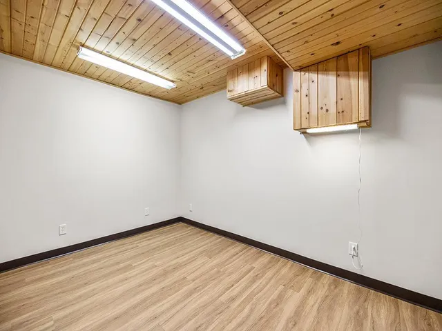 $775,000 | 20980 Parkfield Avenue, Jordan, MN 55352