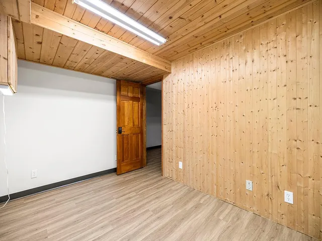 $775,000 | 20980 Parkfield Avenue, Jordan, MN 55352