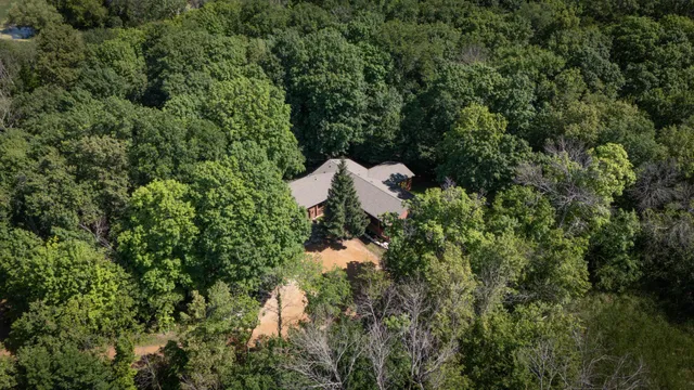 $775,000 | 20980 Parkfield Avenue, Jordan, MN 55352