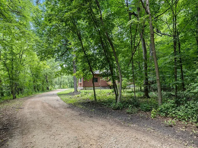 $775,000 | 20980 Parkfield Avenue, Jordan, MN 55352