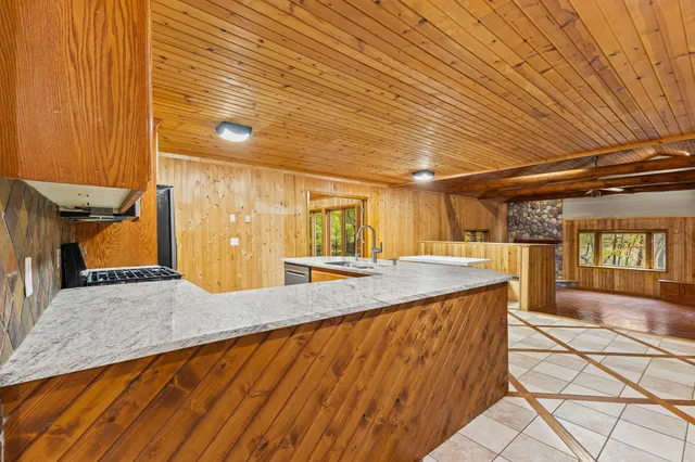 $775,000 | 20980 Parkfield Avenue, Jordan, MN 55352