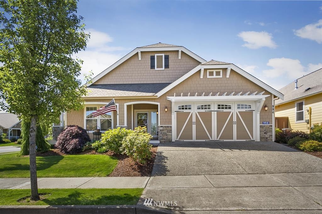 994 Chestnut Loop Mount Vernon, WA 98274 - Photo 1 of 23 Gallery Image 1