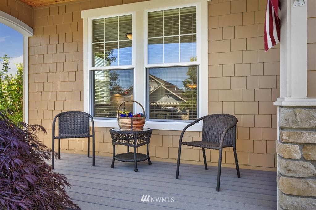 994 Chestnut Loop Mount Vernon, WA 98274 - Photo 4 of 23 Gallery Image 4