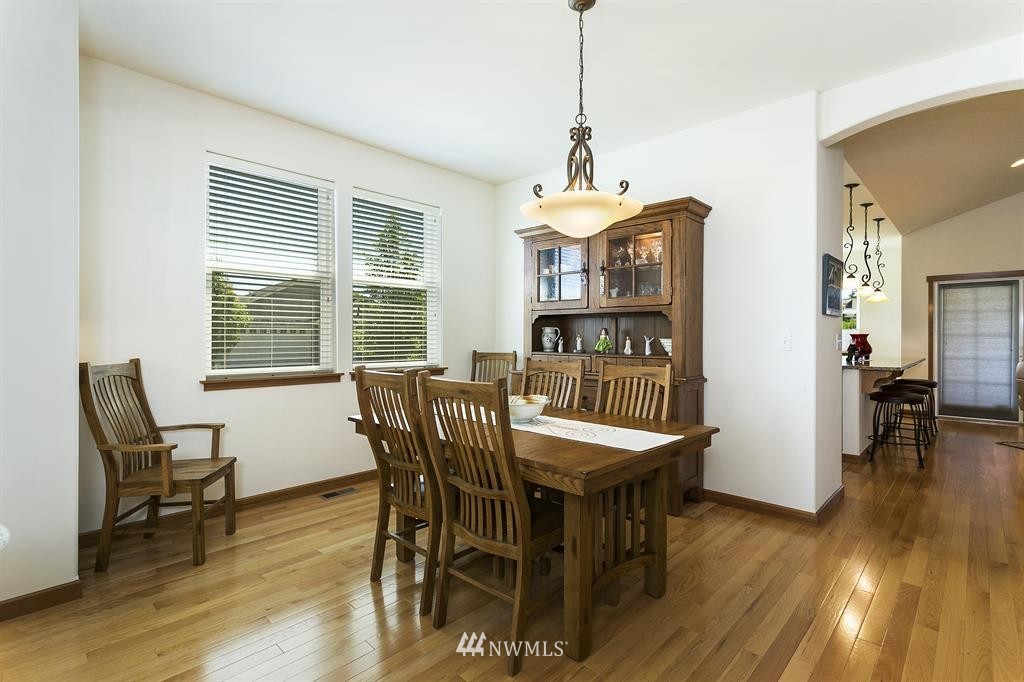 994 Chestnut Loop Mount Vernon, WA 98274 - Photo 7 of 23 Gallery Image 7