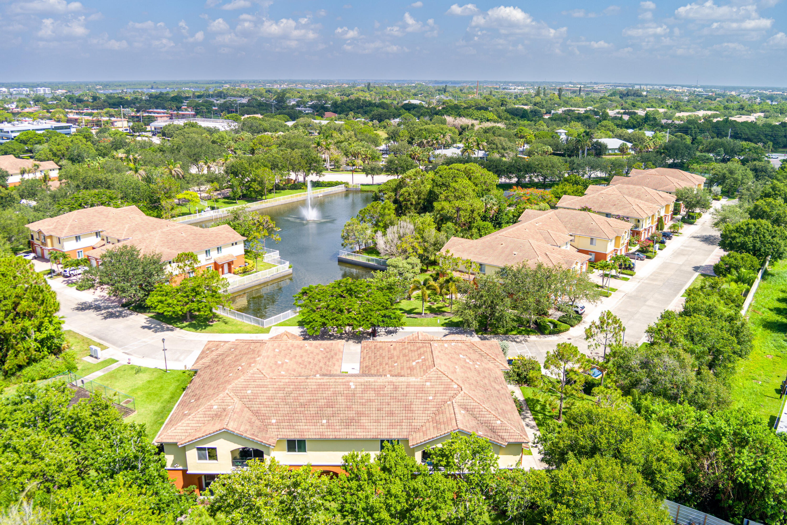 58 Southeast Palermo, Unit 104 Stuart, FL 34994 - Photo 3 of 37 13-print-58-se-palermo-ct-104