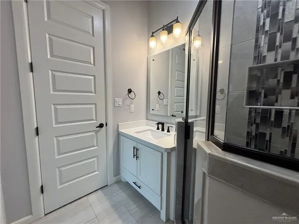 $3,850 | 4509 Ensenada Avenue, McAllen, TX 78504