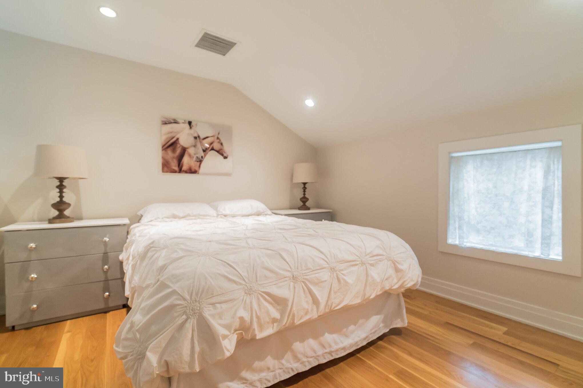 631 D Street Southeast Washington, DC 20003 - Photo 16 of 30