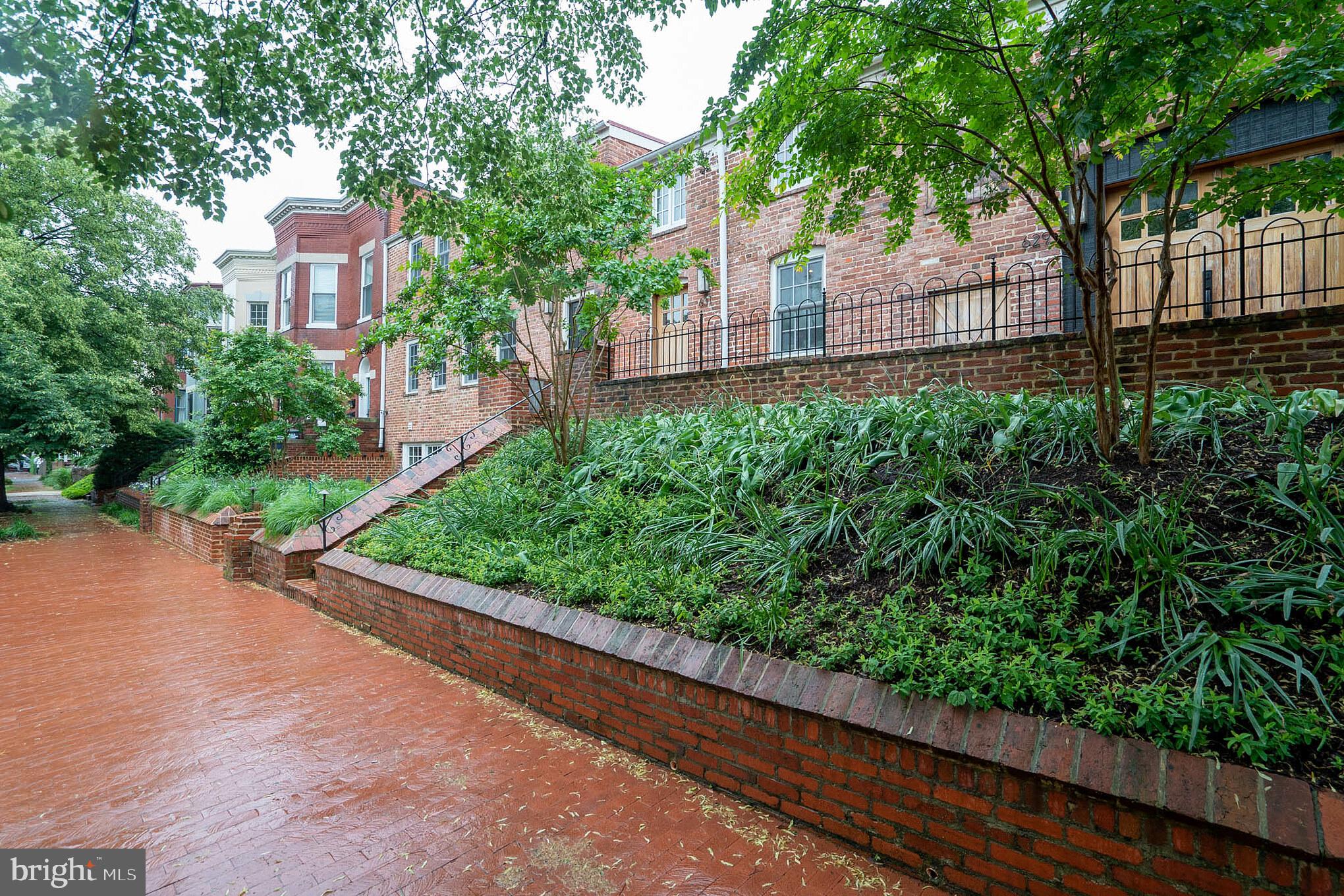 631 D Street Southeast Washington, DC 20003 - Photo 28 of 30