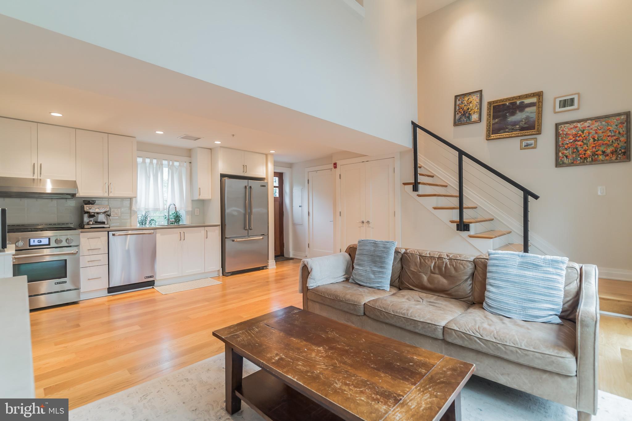 631 D Street Southeast Washington, DC 20003 - Photo 7 of 30