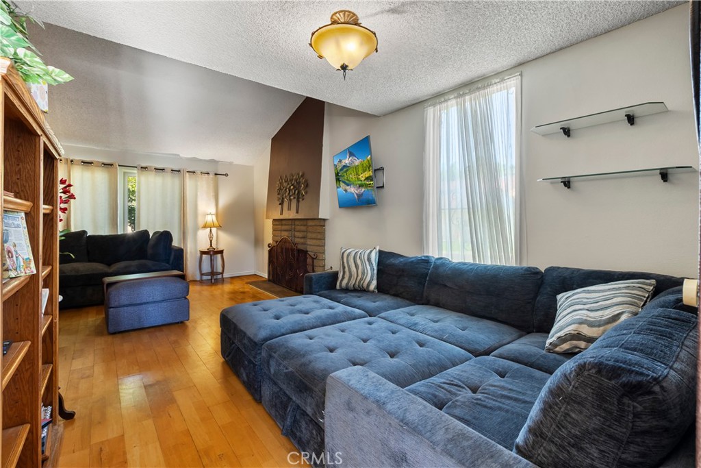 6624 Banyan Place Riverside, CA 92506 - Photo 11 of 41 Secondary dining/flex space with view of living room
