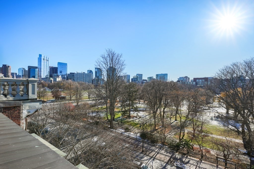 75 Beacon Street, Unit 2 Boston, MA 02108 - Photo 19 of 37 a view of a city