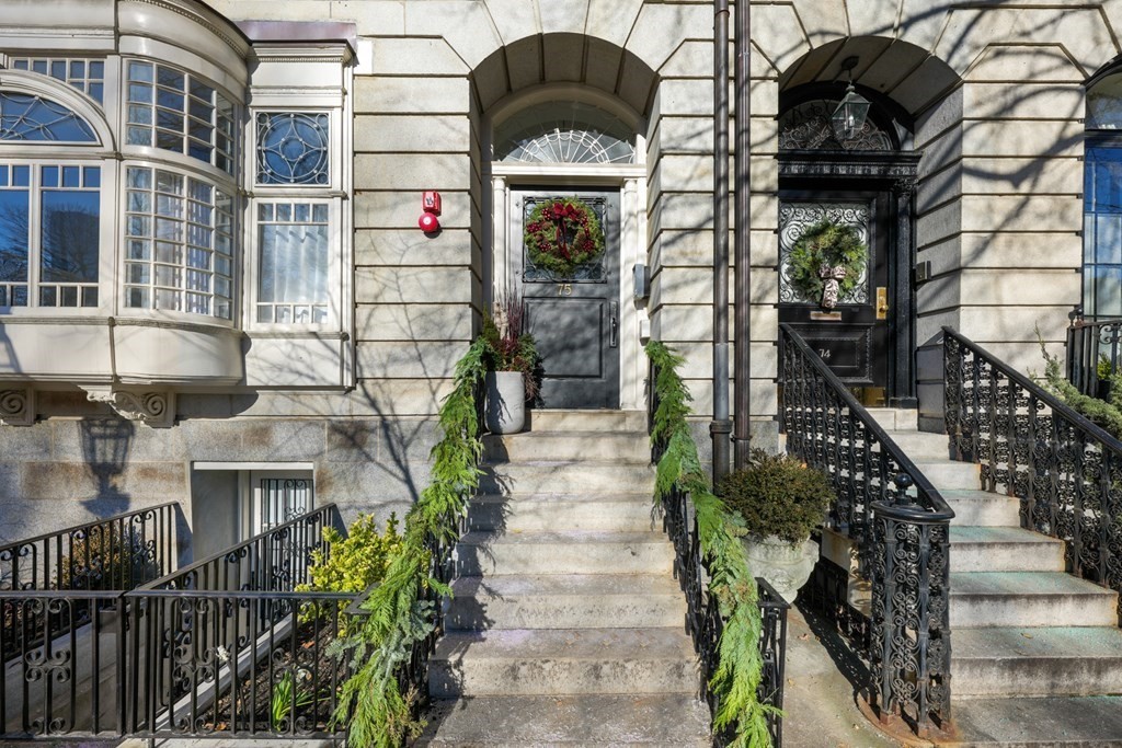 75 Beacon Street, Unit 2 Boston, MA 02108 - Photo 35 of 37 an entrance to house with yard