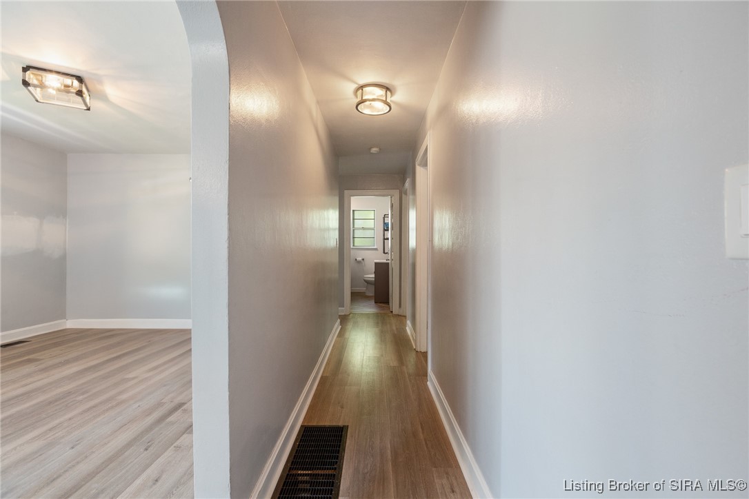 6121 Highway 62 Georgetown, IN 47122 - Photo 19 of 43