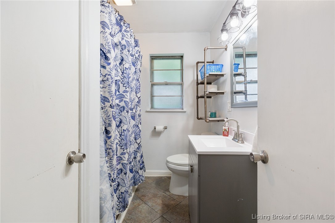 6121 Highway 62 Georgetown, IN 47122 - Photo 24 of 43