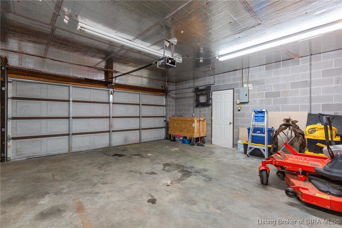 6121 Highway 62 Georgetown, IN 47122 - Photo 30 of 43