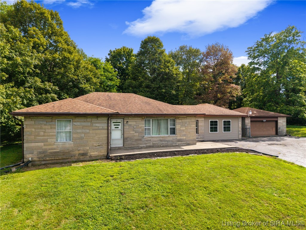 6121 Highway 62 Georgetown, IN 47122 - Photo 35 of 43