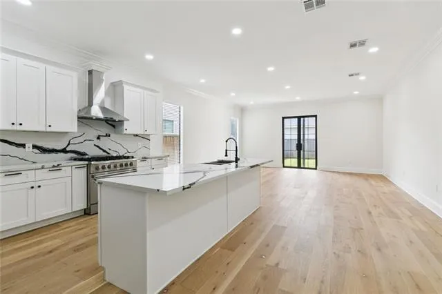 $370,000 | 4542 Prairie Street, Metairie, LA 70001