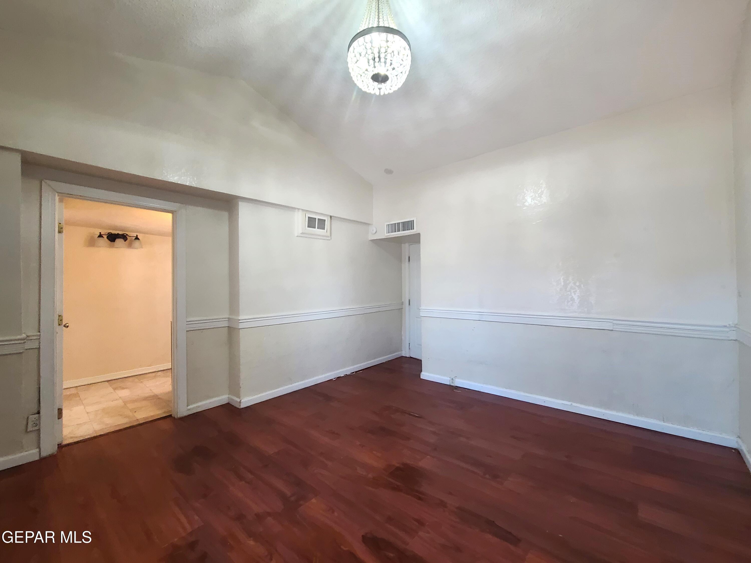 1714 Banker Road Canutillo, TX 79835 - Photo 35 of 78 Primary bedroom #2