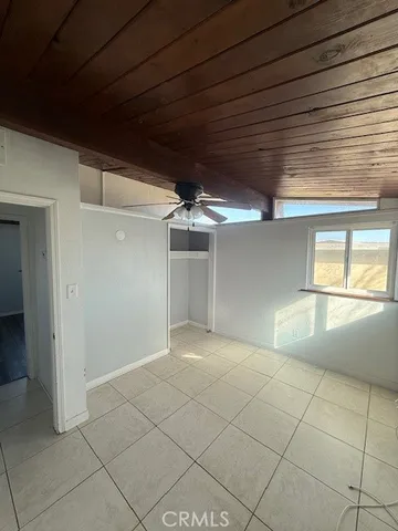 $300,000 | 27697 Highway 58, Barstow, CA 92311