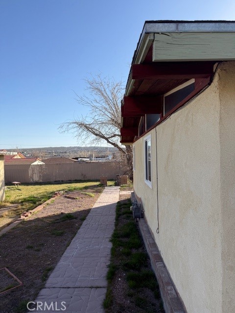 27697 Highway 58 Barstow, CA 92311 - Photo 7 of 45 Left side