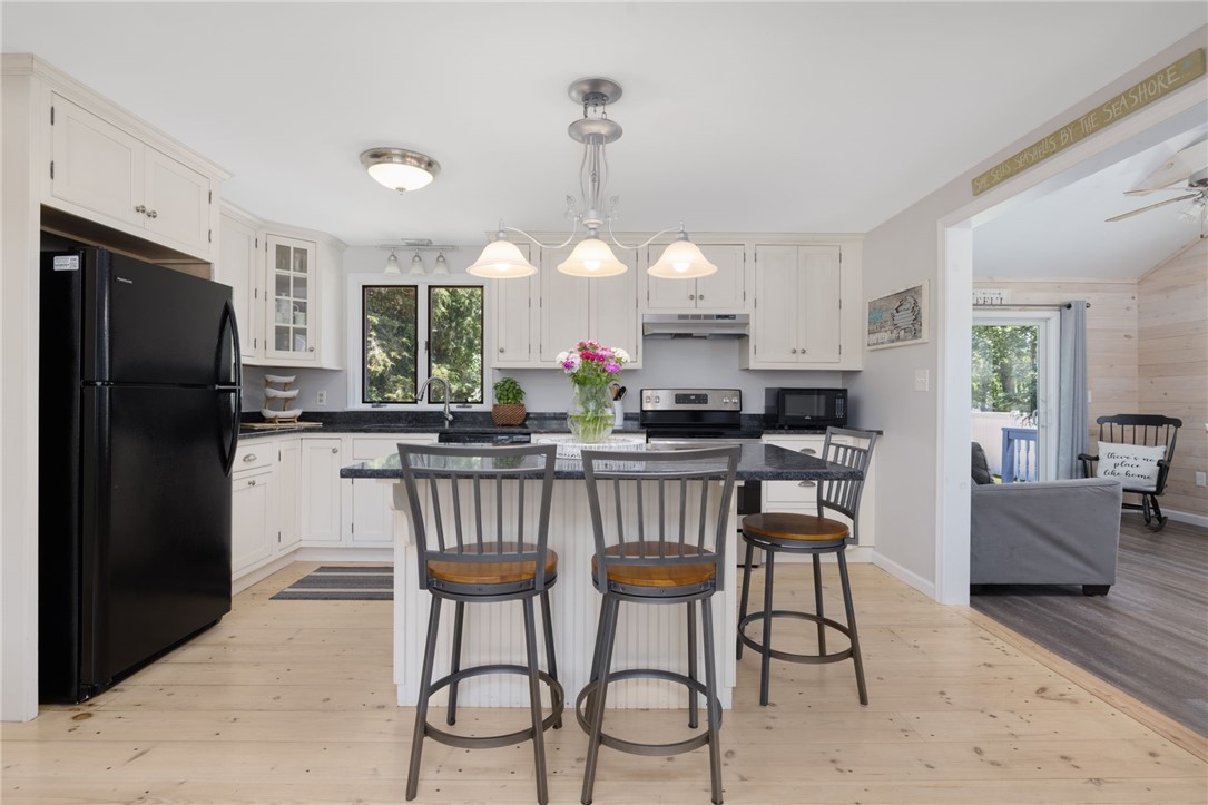 121 Balsam Road South Kingstown, RI 02879 - Photo 9 of 25