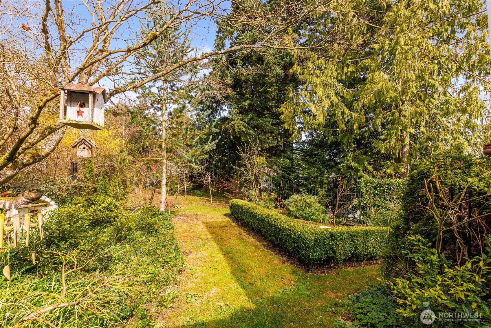 1712 Northeast 86th Street Seattle, WA 98115 - Photo 20 of 39