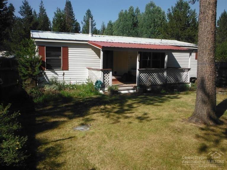 249 Kaehn Road Crescent, OR 97733 - Photo 23 of 25 Front yard is fenced and has a covered d