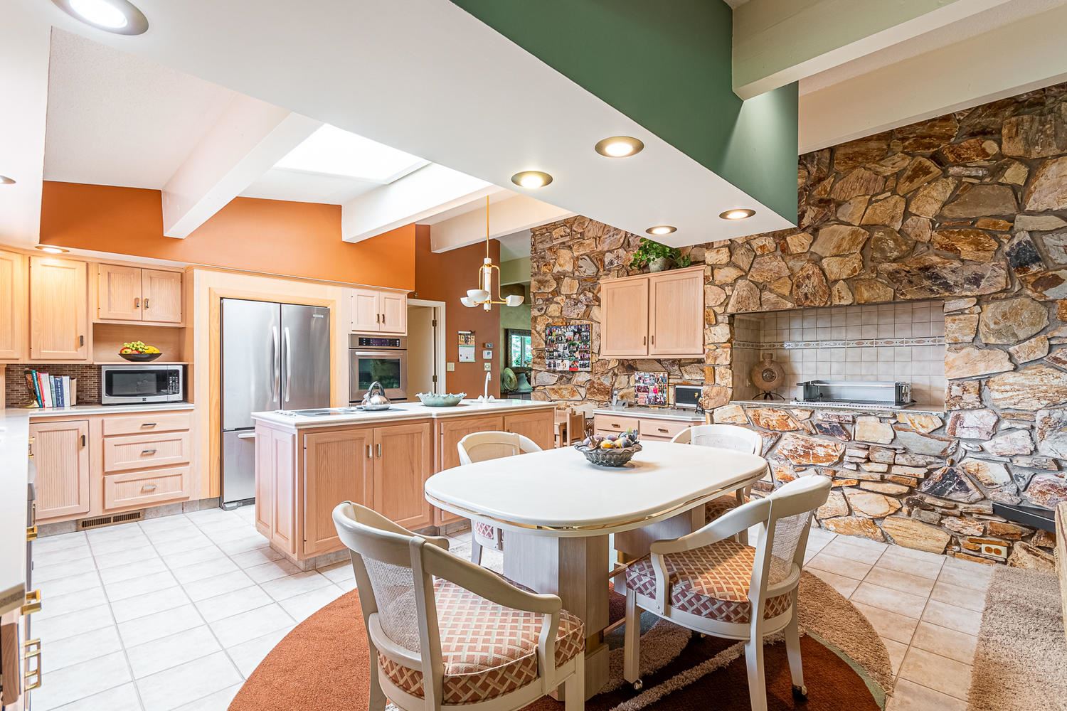 2302 Topsfield Road South Bend, IN 46614 - Photo 11 of 36 Gallery Image 11