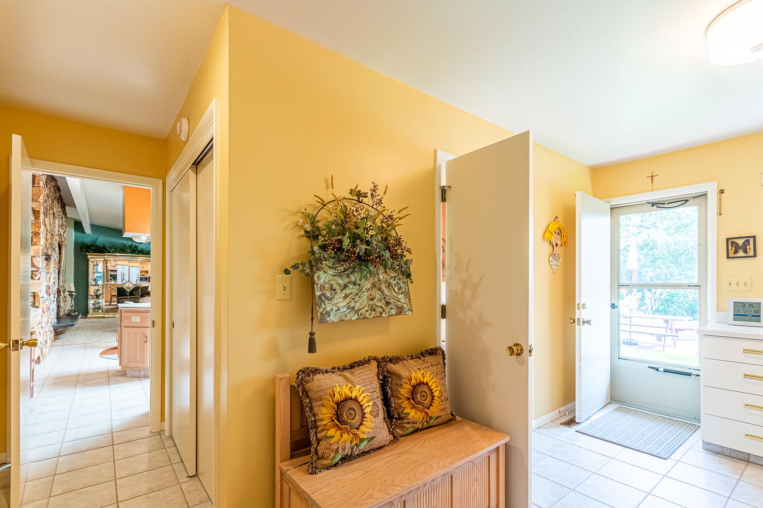 2302 Topsfield Road South Bend, IN 46614 - Photo 21 of 36 Gallery Image 21